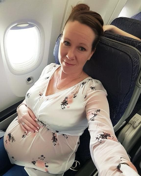 Pregnant Passenger Forced To Kneel By Flight Attendant – HERE’S THE SHOCKING REASON WHY (STORY OF THE DAY)