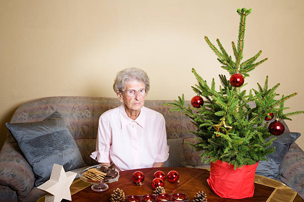 Elderly Woman Spends Christmas Alone After Her Children Discover She Works as a Cleaner – A Heartbreaking Tale