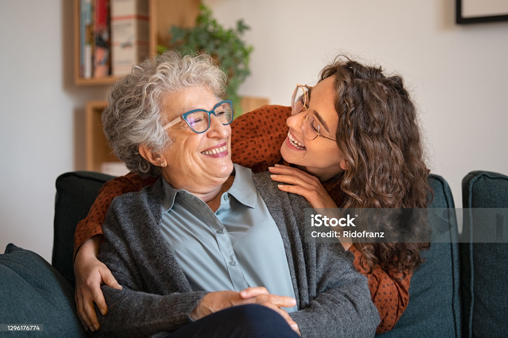 Compassionate Nurse Cares for Four Elderly Sisters and Uncovers Their Final Wishes