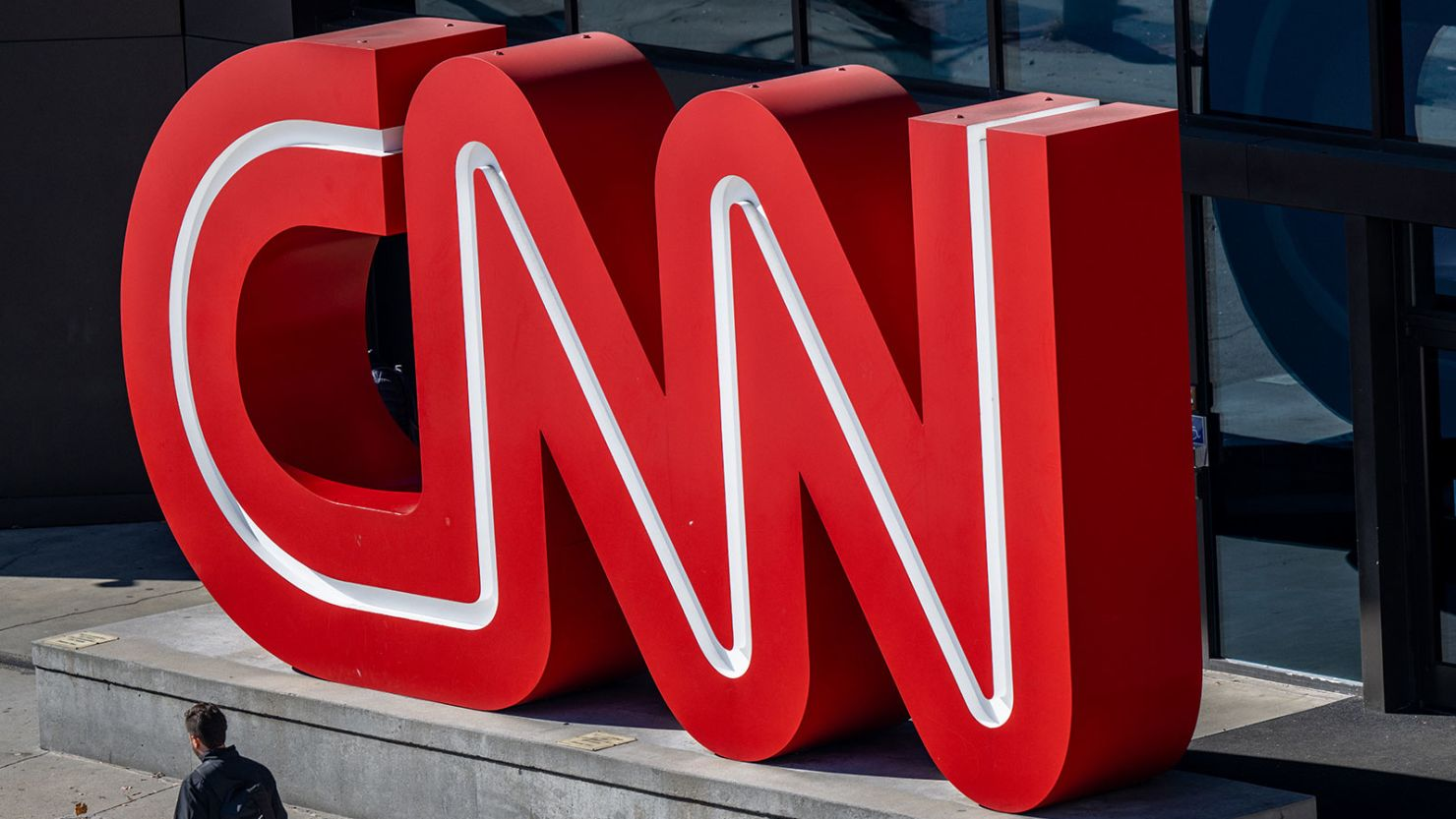 Major CNN Anchor Quits Embarking on a New Chapter in Media