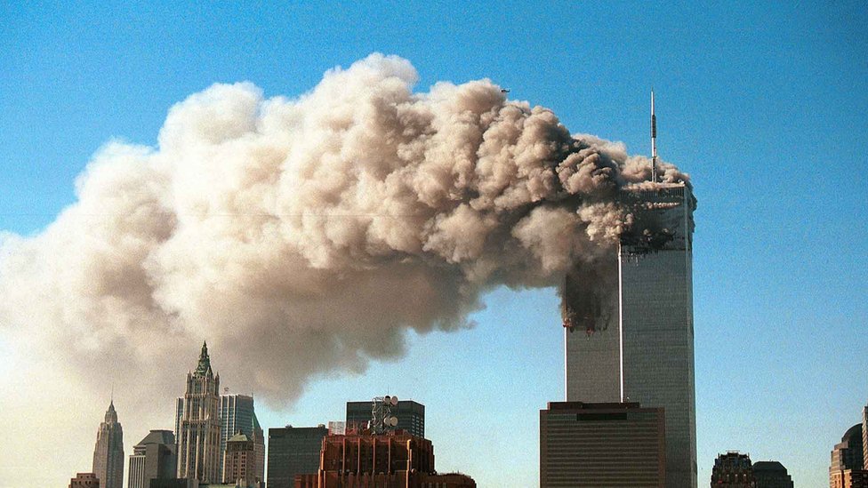 Man uploads new footage of the twin towers.