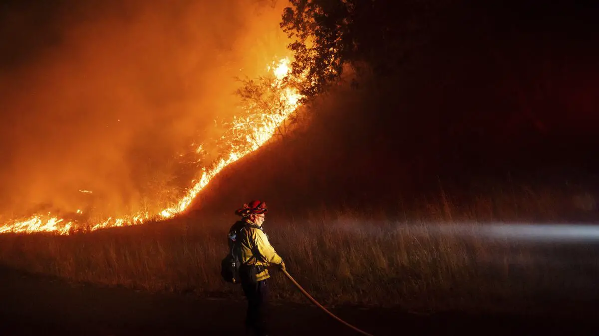 “Man Accused of Starting LA Fire That Devastated Over 960 Acres Has Been Arrested”